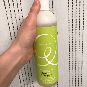 Devacurl low-poo shampoo